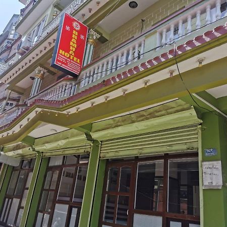 Om Bramha Hotel Káthmándú Exteriér fotografie