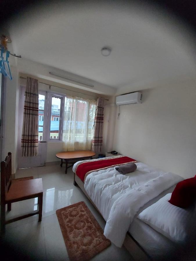 Om Bramha Hotel Káthmándú Exteriér fotografie